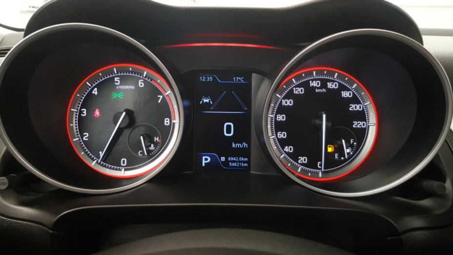 SUZUKI Swift Swift 1.2 Dualjet SHVS Premium Plus CVT