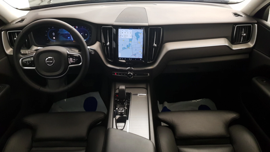 VOLVO XC60 XC60 B4 B Plus Bright aut