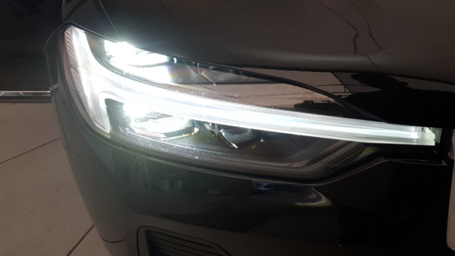 VOLVO XC60 XC60 B4 B Plus Bright aut