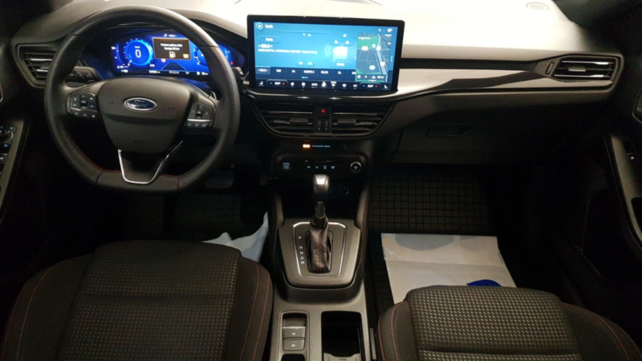 FORD Focus Focus 1.0 EcoBoost mHEV ST-Line X aut