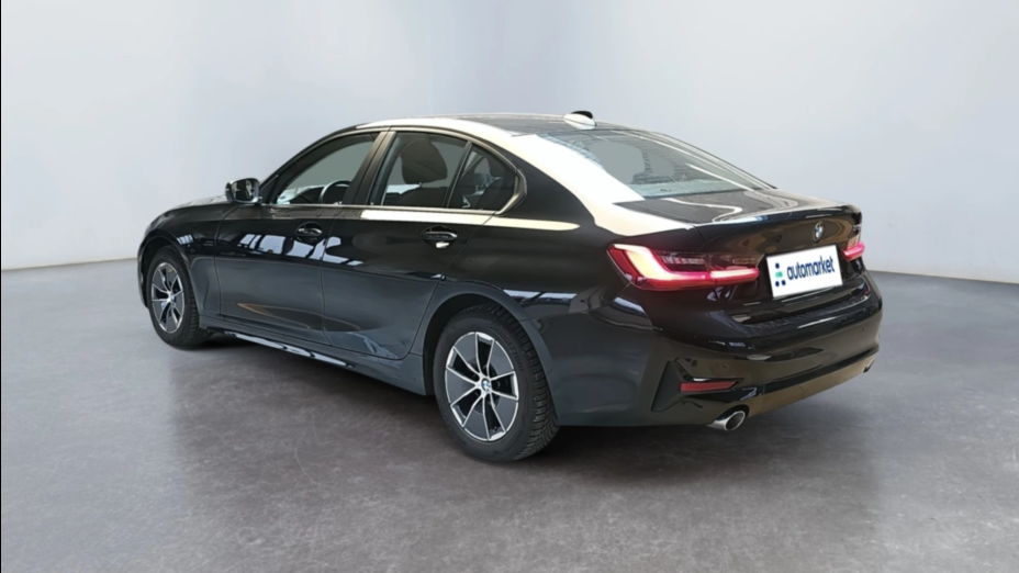BMW Seria 3 318d Advantage