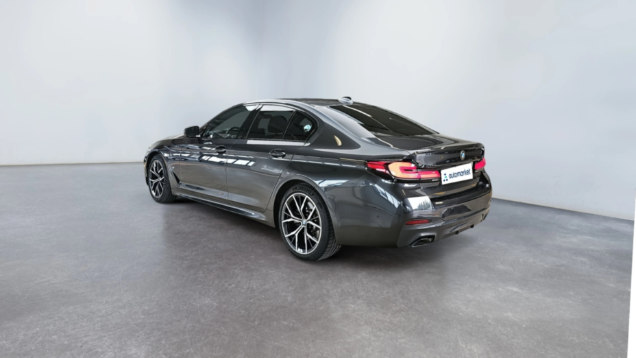 BMW Seria 5 520d xDrive mHEV M Sport sport-aut