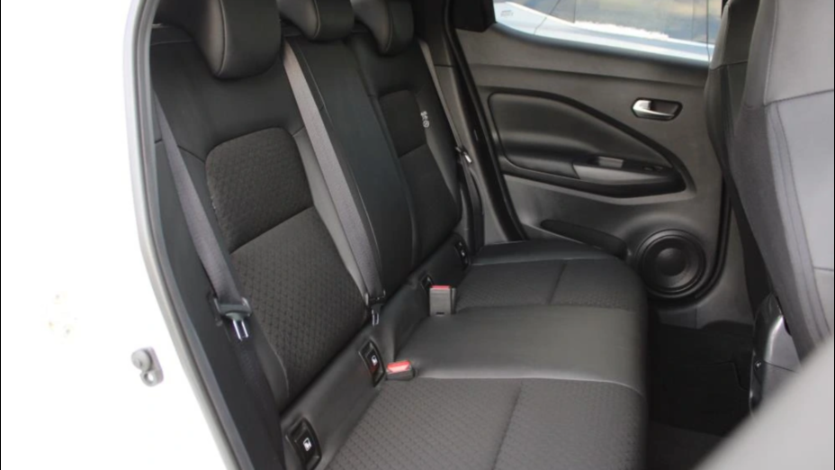 NISSAN Juke Juke 1.6 Hybrid N-Connecta AMT