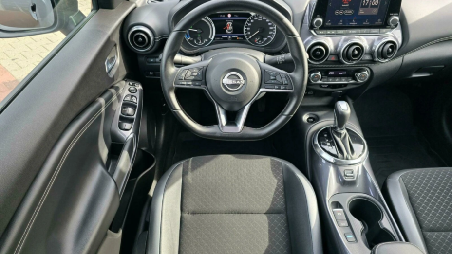 NISSAN Juke Juke 1.6 Hybrid N-Connecta AMT