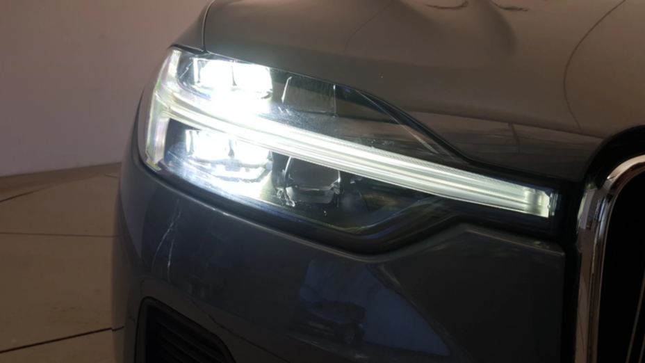 VOLVO XC60 XC60 B4 D AWD Plus Bright aut