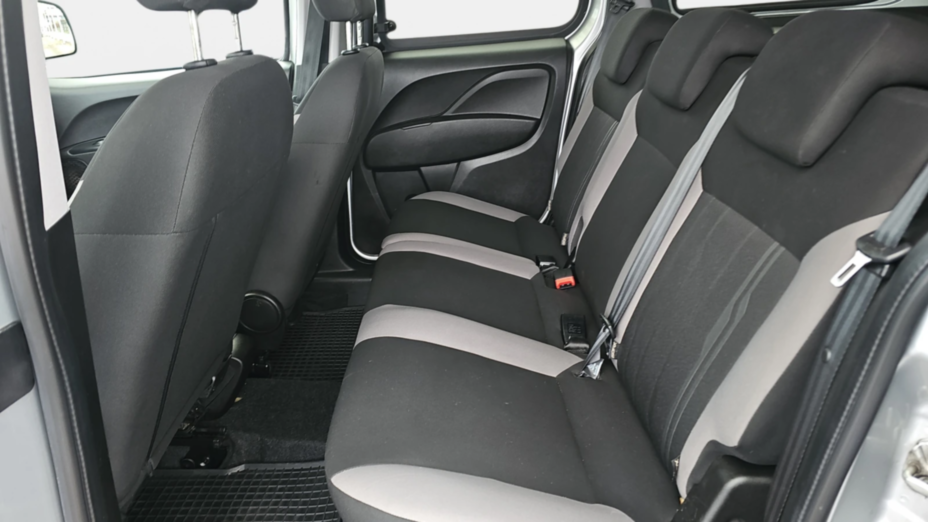 FIAT Doblo Cargo/Van Doblo Kombi Maxi 1.6 MJ Dynamic