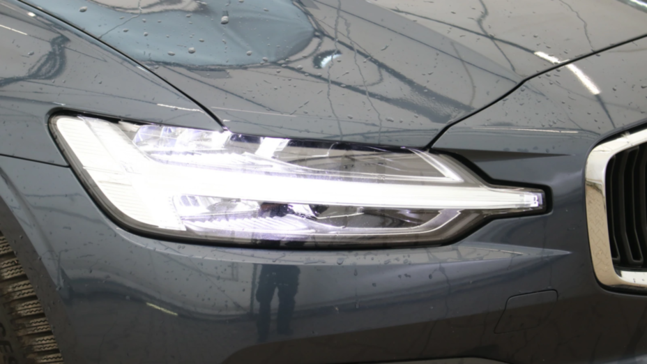VOLVO V60 V60 B4 D Momentum Pro aut