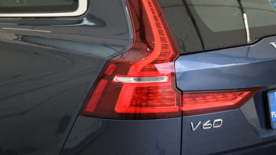 VOLVO V60 V60 B4 D Momentum Pro aut