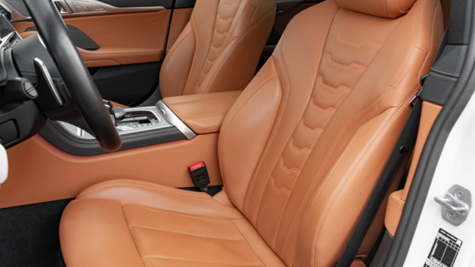 BMW Seria 8 840d xDrive mHEV
