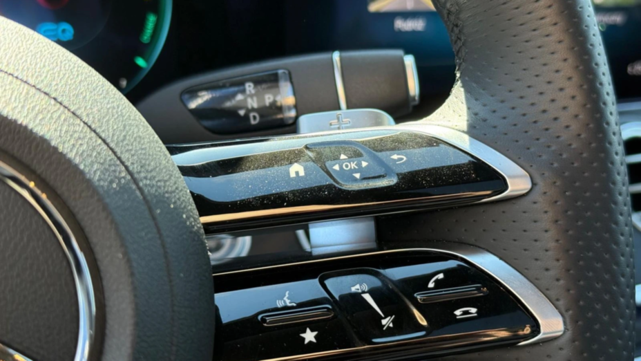 MERCEDES-BENZ E Klasa E 300 de AMG