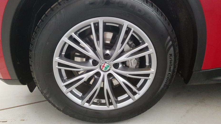 ALFA ROMEO Stelvio Stelvio 2.0 Turbo Business Q4 aut