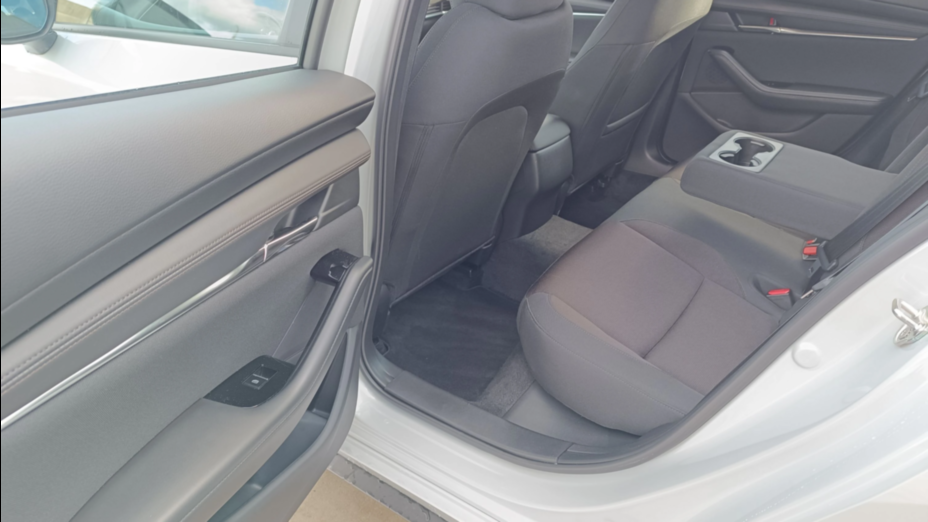 MAZDA 3 3 2.0 mHEV Exclusive-Line