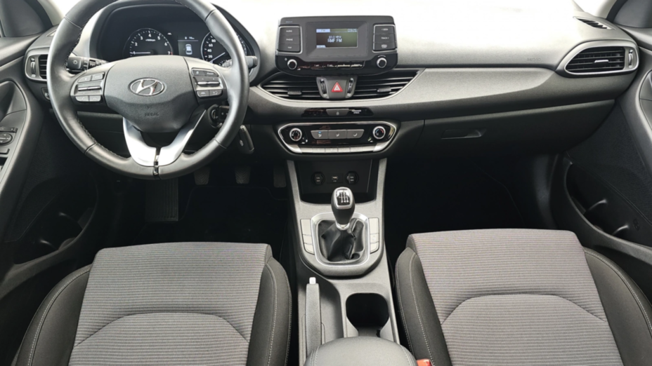 HYUNDAI i30 i30 1.5 DPI Classic +