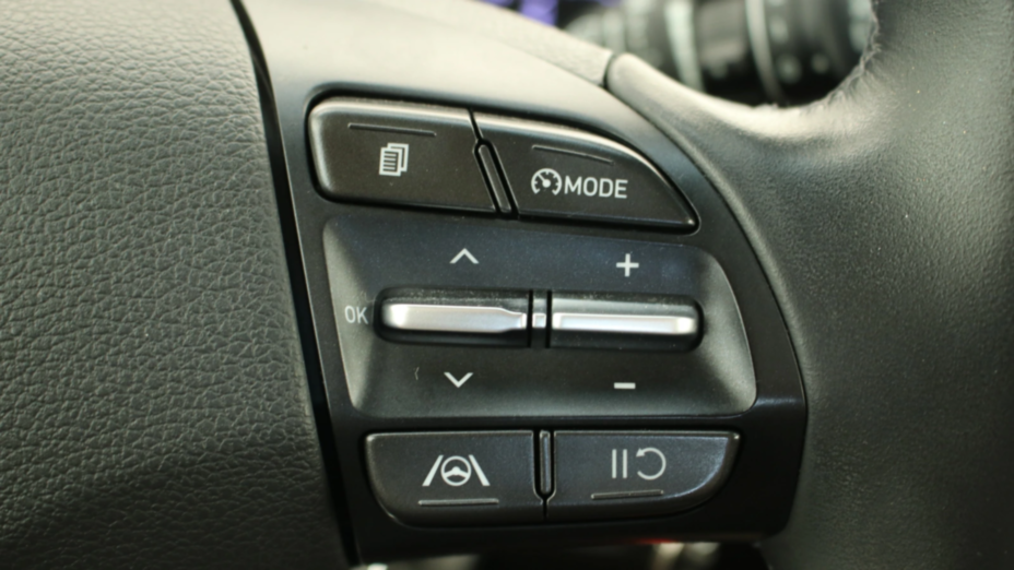 HYUNDAI i30 i30 1.5 DPI Smart
