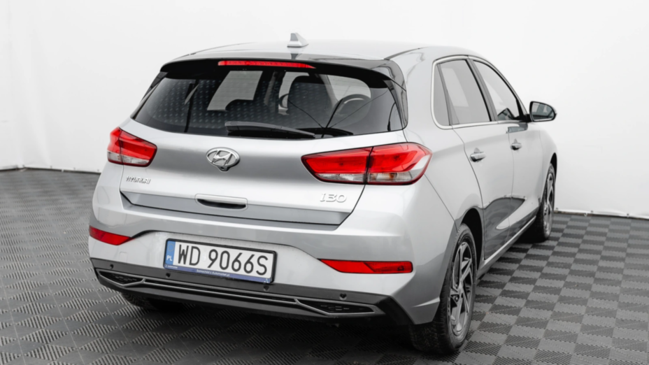 HYUNDAI i30 i30 1.5 DPI Smart