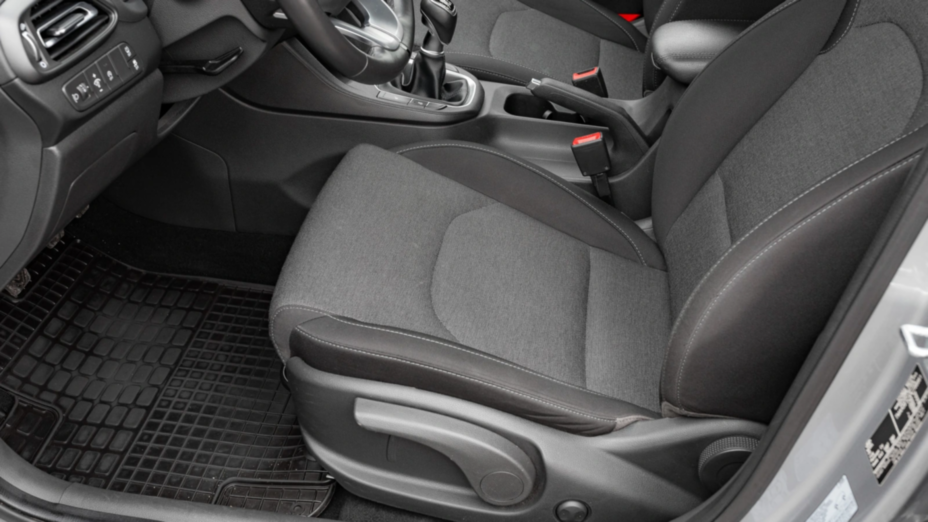 HYUNDAI i30 i30 1.5 DPI Smart