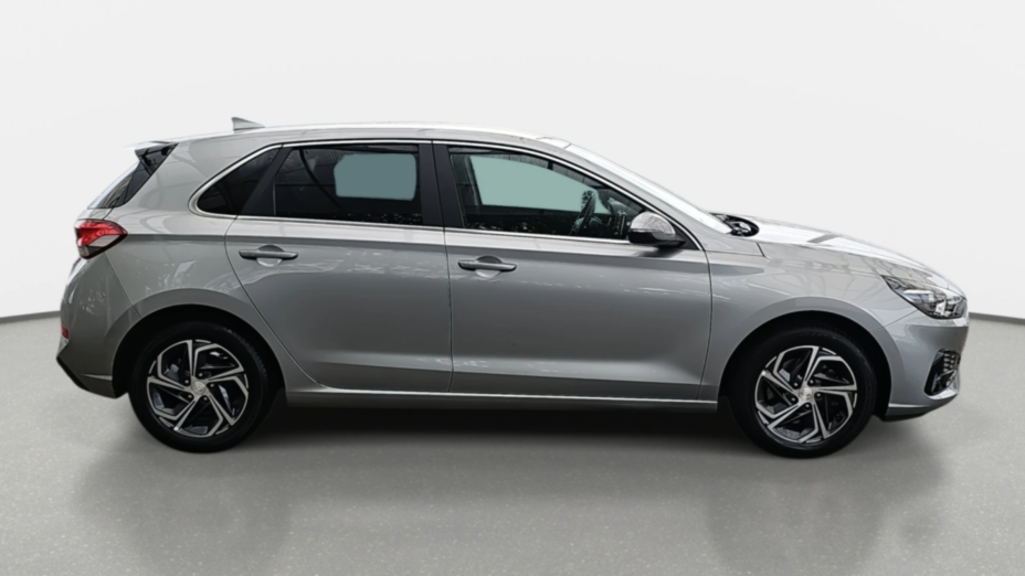 HYUNDAI i30 i30 1.5 DPI Smart