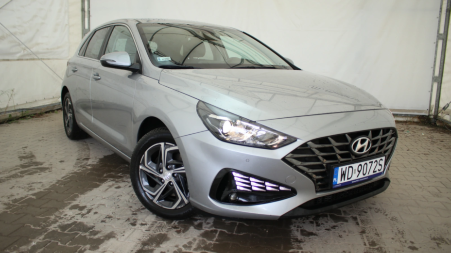 HYUNDAI i30 i30 1.5 DPI Smart