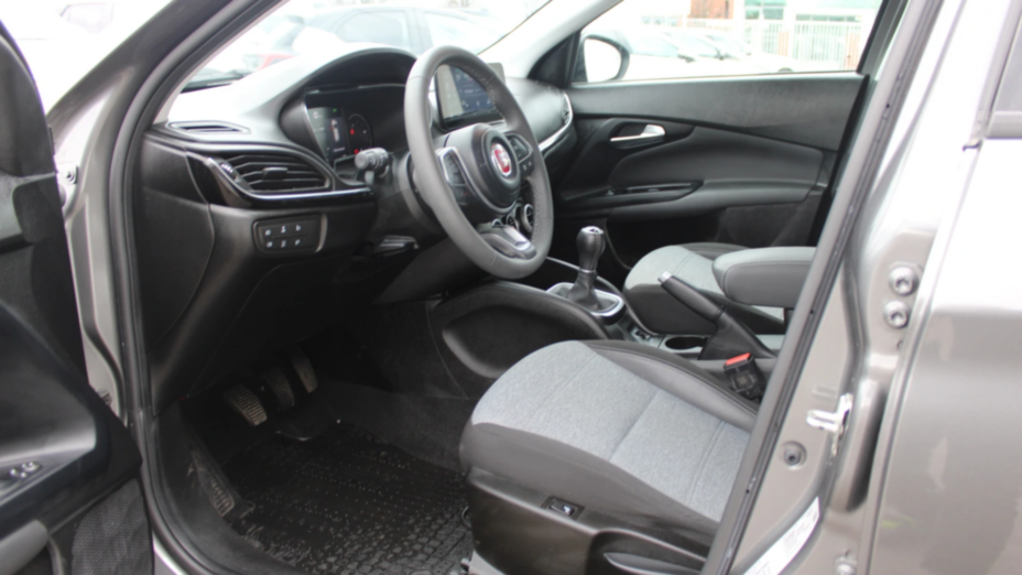 FIAT Tipo Tipo 1.0 T3 Cross