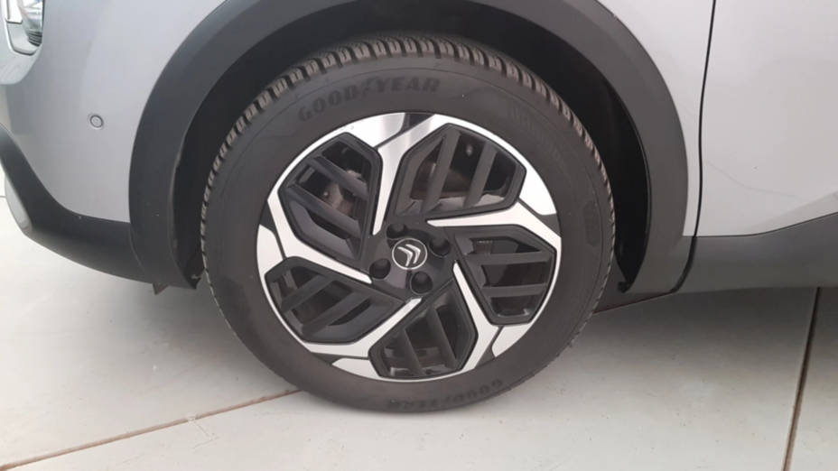 CITROEN C4 C4 1.2 PureTech Shine S&S EAT8