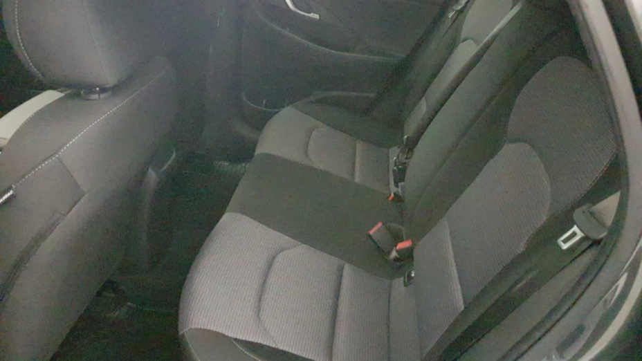 HYUNDAI i30 i30 1.5 DPI Classic +