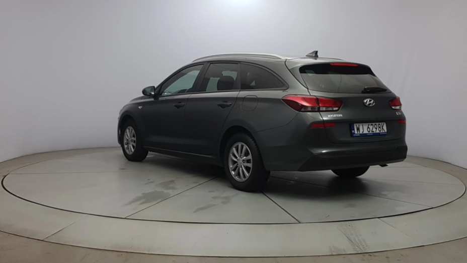 HYUNDAI i30 i30 1.5 DPI Classic +