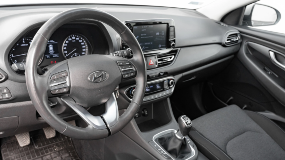 HYUNDAI i30 i30 1.5 DPI Smart