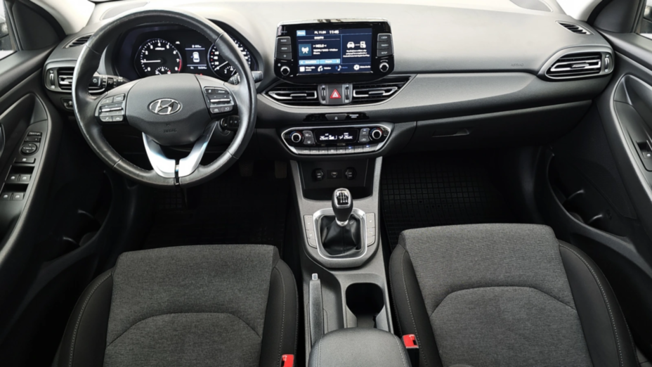HYUNDAI i30 i30 1.5 DPI Smart