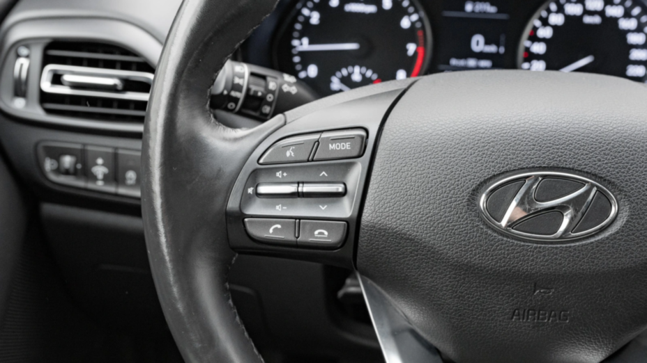 HYUNDAI i30 i30 1.5 DPI Smart