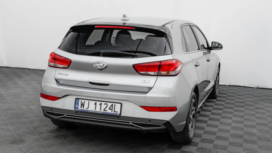 HYUNDAI i30 i30 1.5 DPI Smart