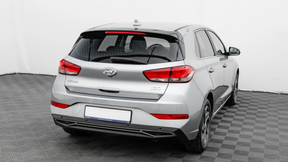HYUNDAI i30 i30 1.5 DPI Smart