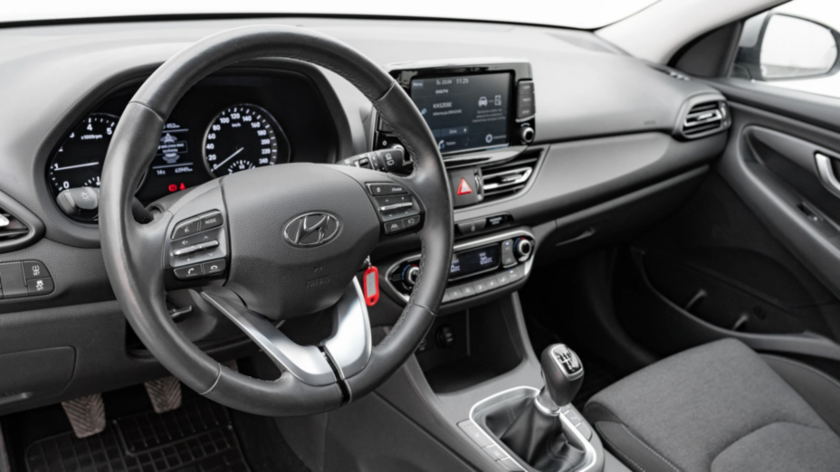 HYUNDAI i30 i30 1.5 DPI Smart