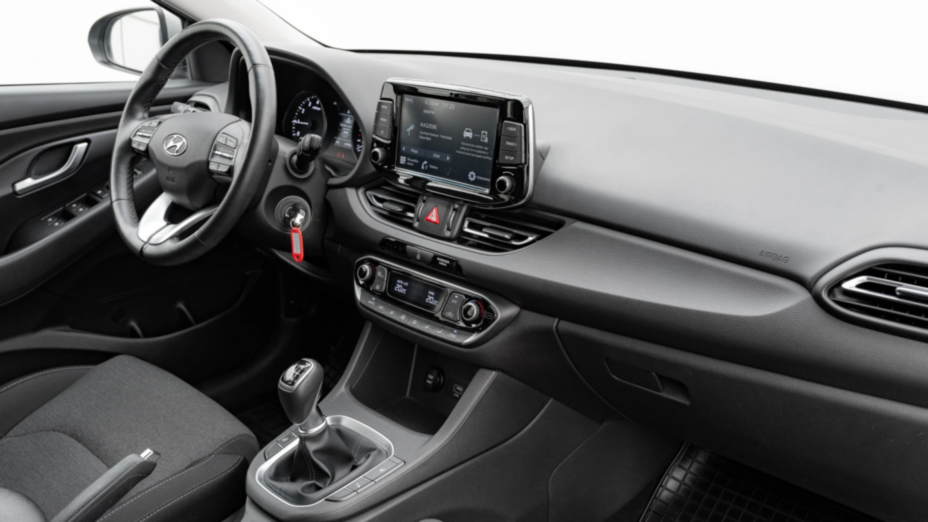 HYUNDAI i30 i30 1.5 DPI Smart