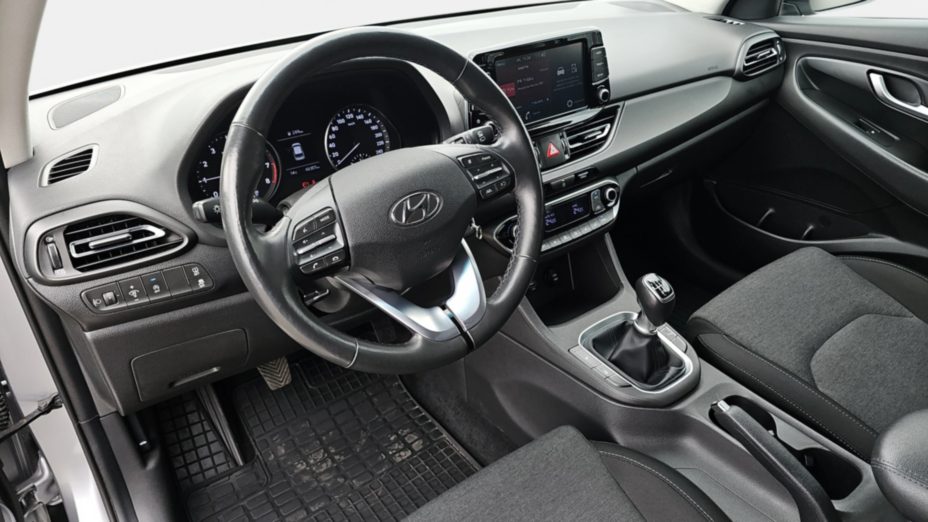 HYUNDAI i30 i30 1.5 DPI Smart