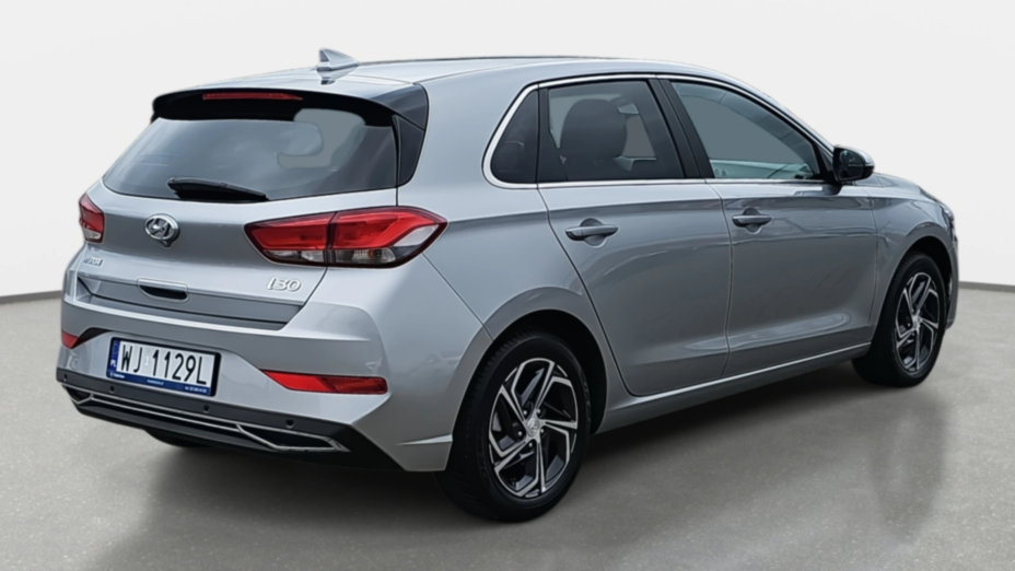 HYUNDAI i30 i30 1.5 DPI Smart
