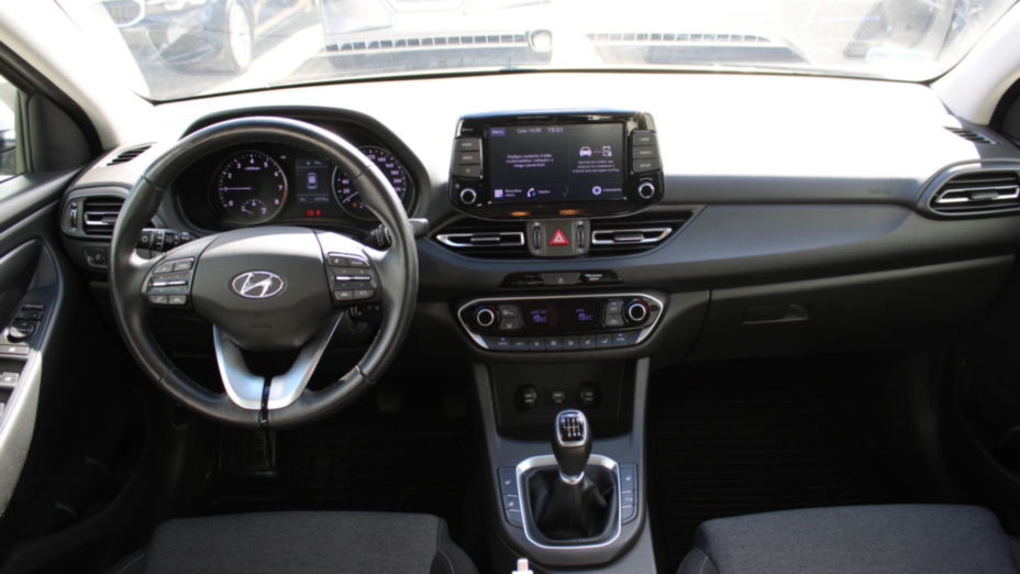 HYUNDAI i30 i30 1.5 DPI Smart