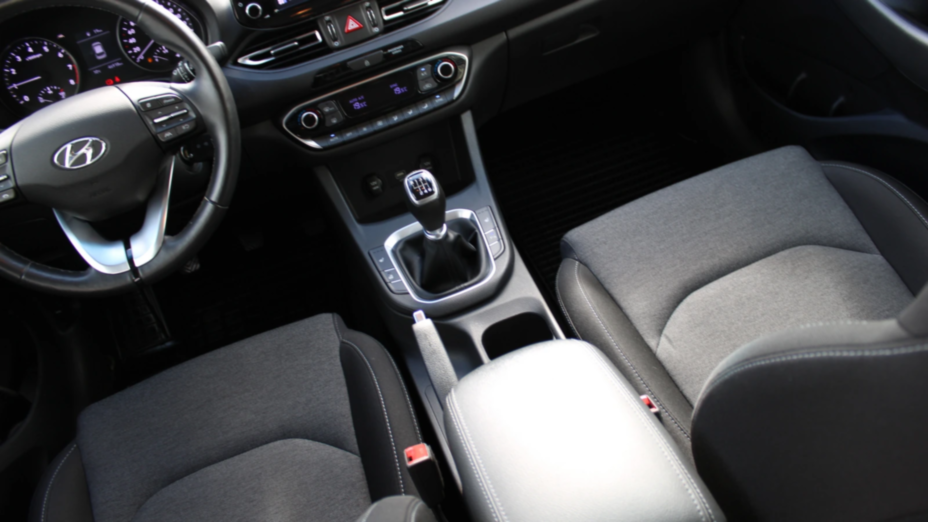 HYUNDAI i30 i30 1.5 DPI Smart