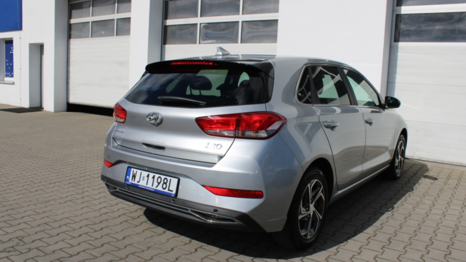 HYUNDAI i30 i30 1.5 DPI Smart