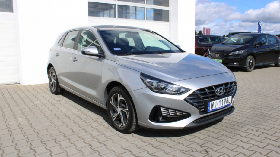 HYUNDAI i30 i30 1.5 DPI Smart