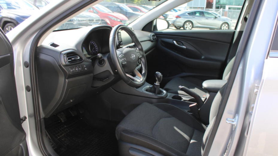 HYUNDAI i30 i30 1.5 DPI Smart