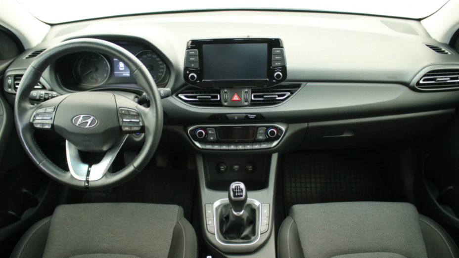 HYUNDAI i30 i30 1.5 DPI Smart