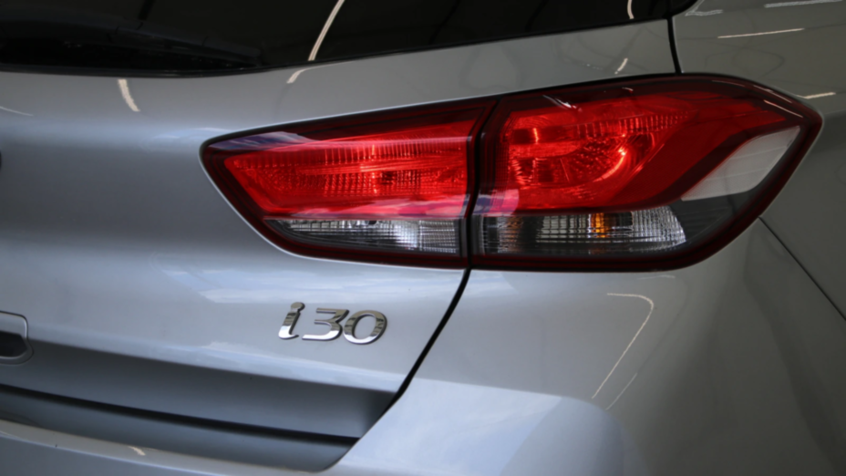 HYUNDAI i30 i30 1.5 DPI Smart