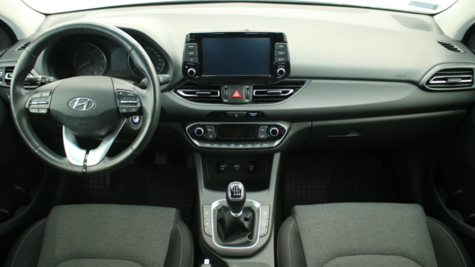 HYUNDAI i30 i30 1.5 DPI Smart