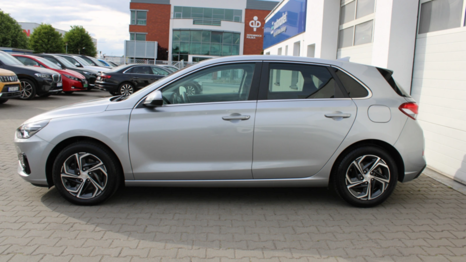 HYUNDAI i30 i30 1.5 DPI Smart