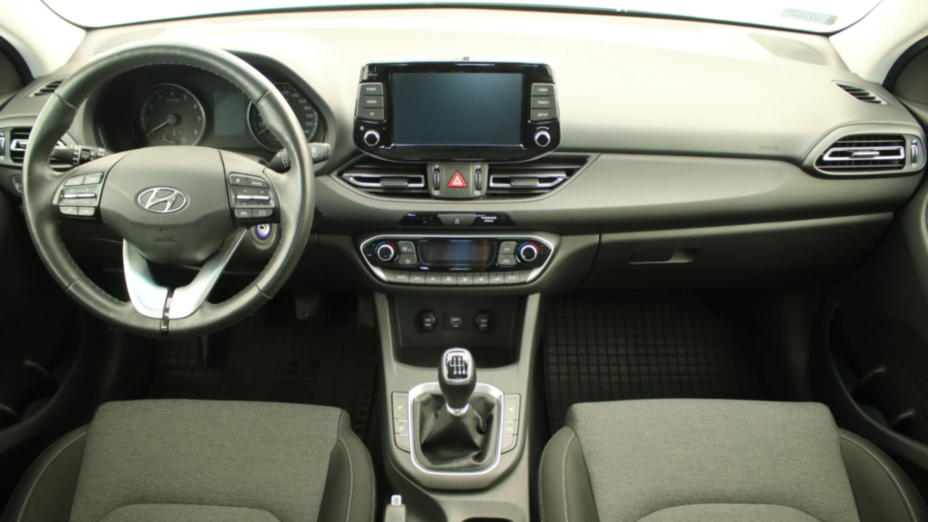 HYUNDAI i30 i30 1.5 DPI Smart