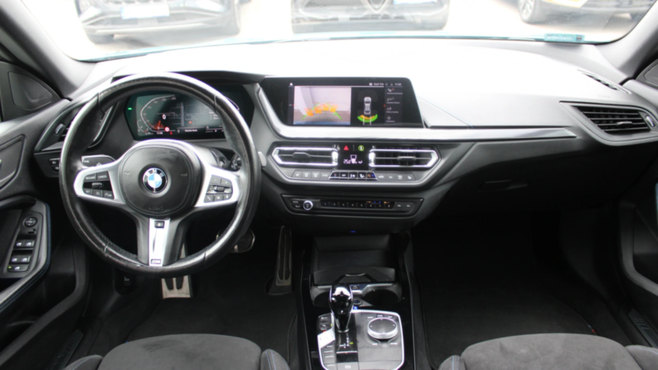 BMW Seria 2 218i M Sport aut