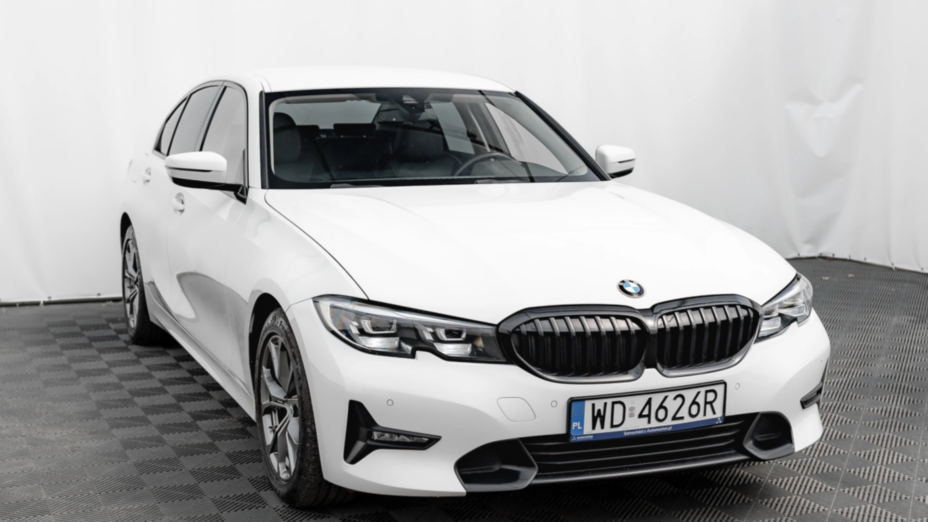 BMW Seria 3 318d Sport Line aut