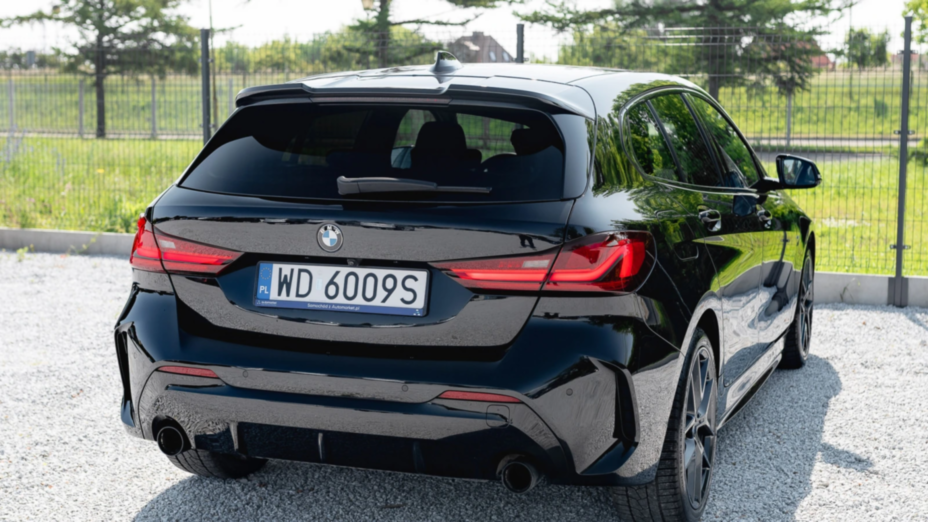 BMW Seria 1 120i M Sport sport-aut