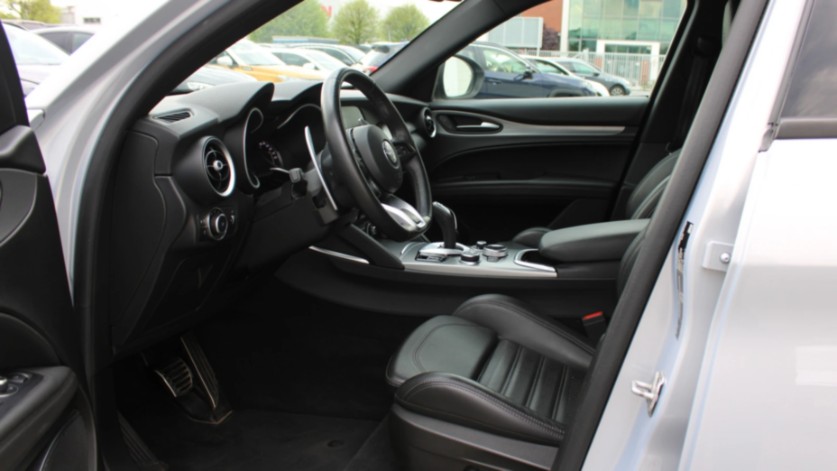 ALFA ROMEO Stelvio Stelvio 2.0 Turbo Sprint Q4 aut