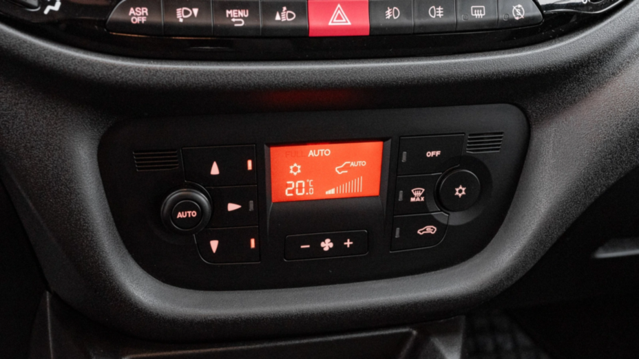 FIAT Doblo Cargo/Van Doblo Kombi Maxi 1.6 MJ Dynamic